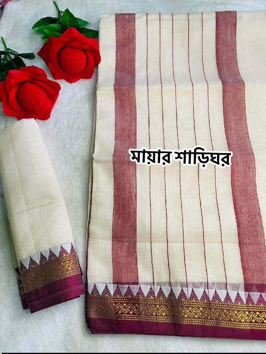 সাদা-লাল পূজা স্পেশাল শাড়ি