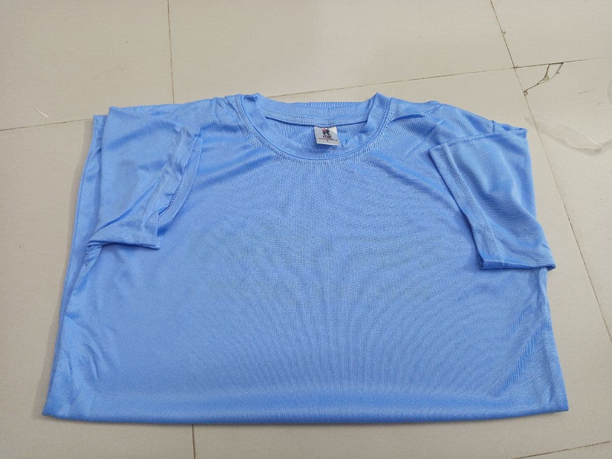 Round Neck Solid T-shirt