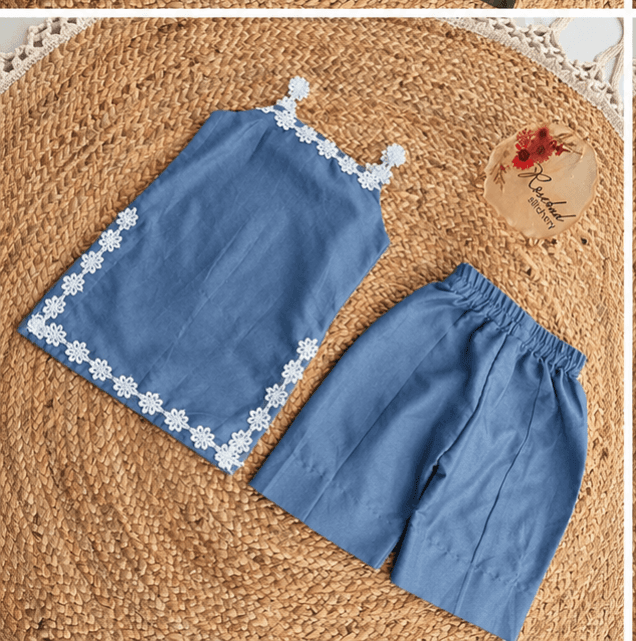 Baby Girl Lace Trim Top & Shorts Set (১–২ বছর)